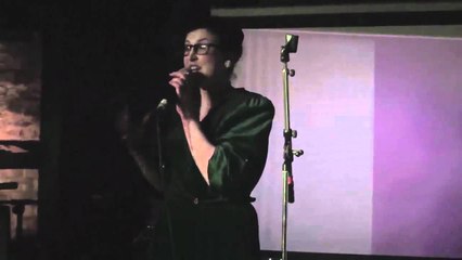 AMY HYDES | The Gauntlet | Hand Jester Comedy