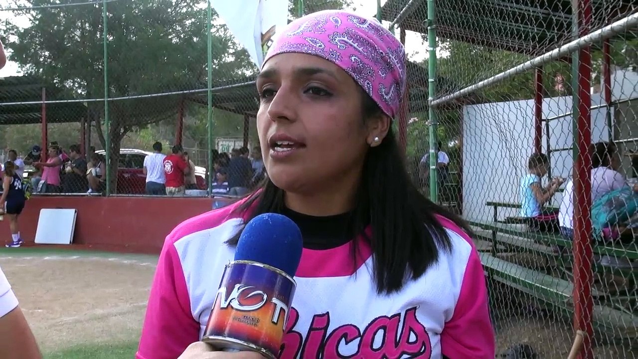 Alzan Chicas ATM el trofeo de campeonas de la Liga de Softball Municipal Alberto de Jesús "Charro" Raya
