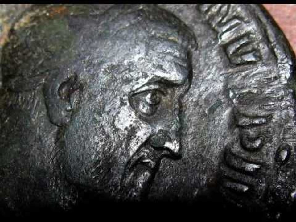 Nettoyage de monnaies romaines, vidéo et photos.