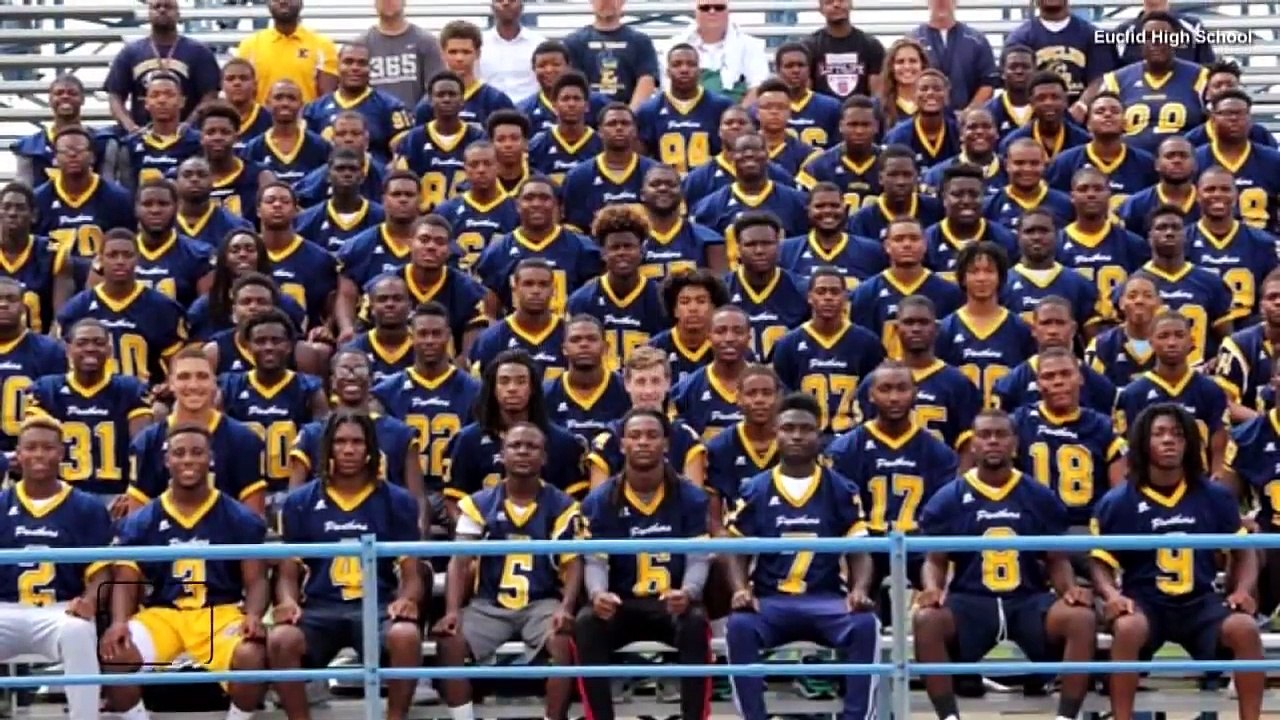 17-Year-Old High School Football Player Dies After Being Injured During Game