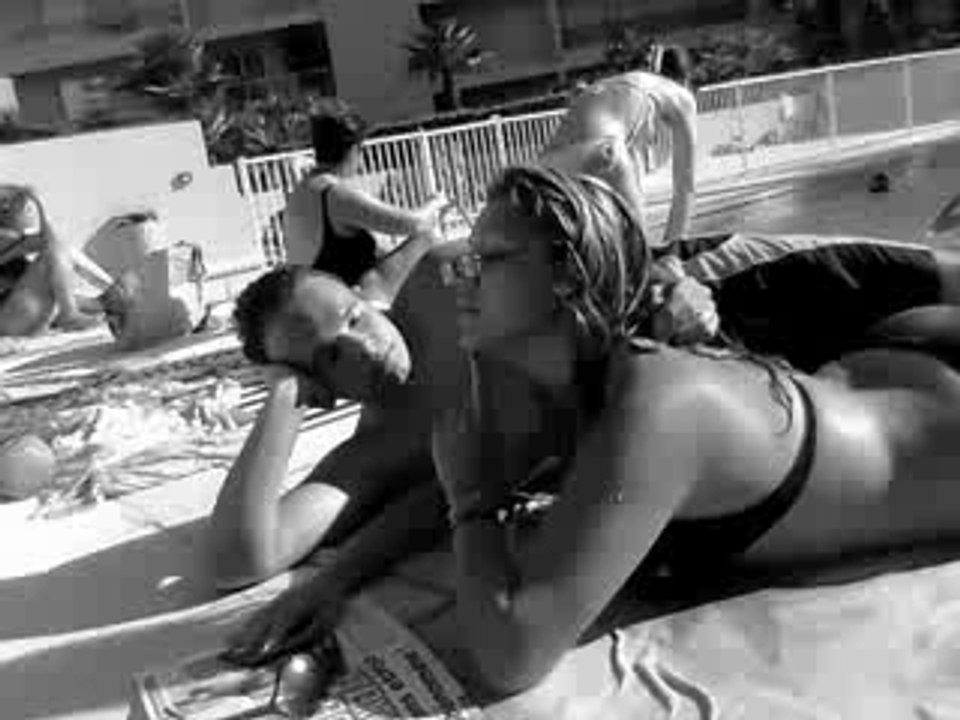 Now we know the truth, space invaders are back