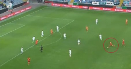 Kayserisporlu Traore, Bucaspor'a 35 Metreden Muazzam Bir Gol Attı