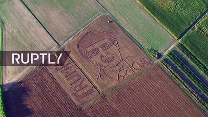 Italy_ Artist Creates Colossal Portrait Of Trump To 'Console