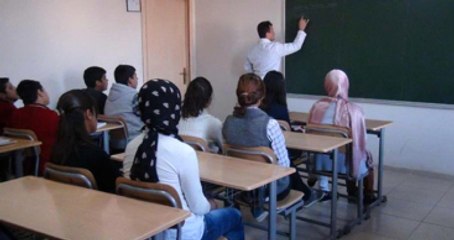153 Öğretmen Görevine İade Edildi