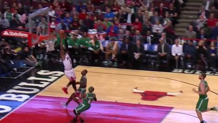 Dwyane Wade foire son dunk