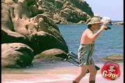 Obvious Perverted Man at the Beach - Just For Laughs Gags