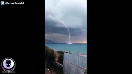 UFO's Up Water From Oceans Around The Globe!