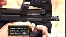 Démo du fusil automatique FN-P90