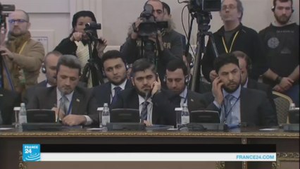 الوفد السوري المعارض يهدد باستئناف القتال