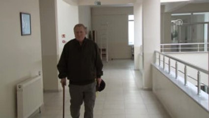 72 Yaşındaki Üniversiteli İlk Dönem Derslerini Firesiz Geçti