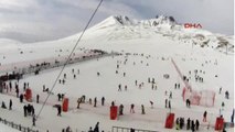 Kayseri Erciyes' Te Liseli Kayakçının Feci Ölümü-Toplu Görüntüler