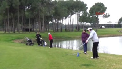 Kadın Milli Golf Takımı, Antalya Kampında Çalışıyor