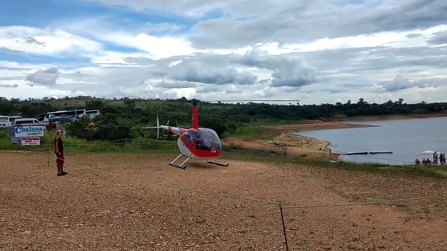 Crash d'un hélicoptère dans un fleuve