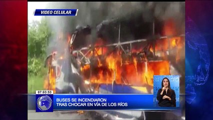 Buses se incendiaron tras chocar en vía de Los Ríos
