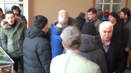 Nişanlı Çift, Tartıştıkları 100 Metrelik Uçurumdan Düşerek Öldü