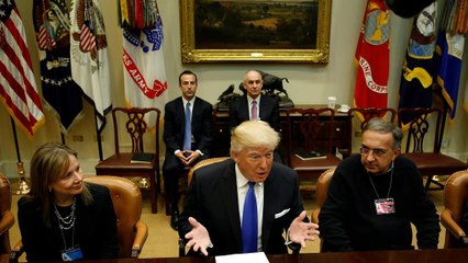 Weniger Umweltvorschriften, weniger Steuern - Trump balzt um Autoindustrie