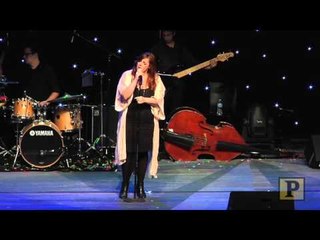 Turn It Up! Lena Hall, Stark Sands, Alysha Umphress Rock BroadwayCon Jukebox