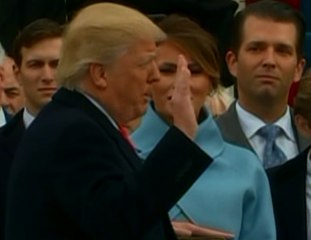 Donald Trump retira el acuerdo Transpacífico como primer acto de gobierno