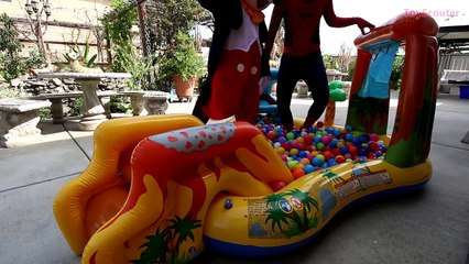 MICKEY & MINNIE MOUSE Love Story w/ Spiderman in Real Life Superhero – Ballpit Surprise Egg Toys