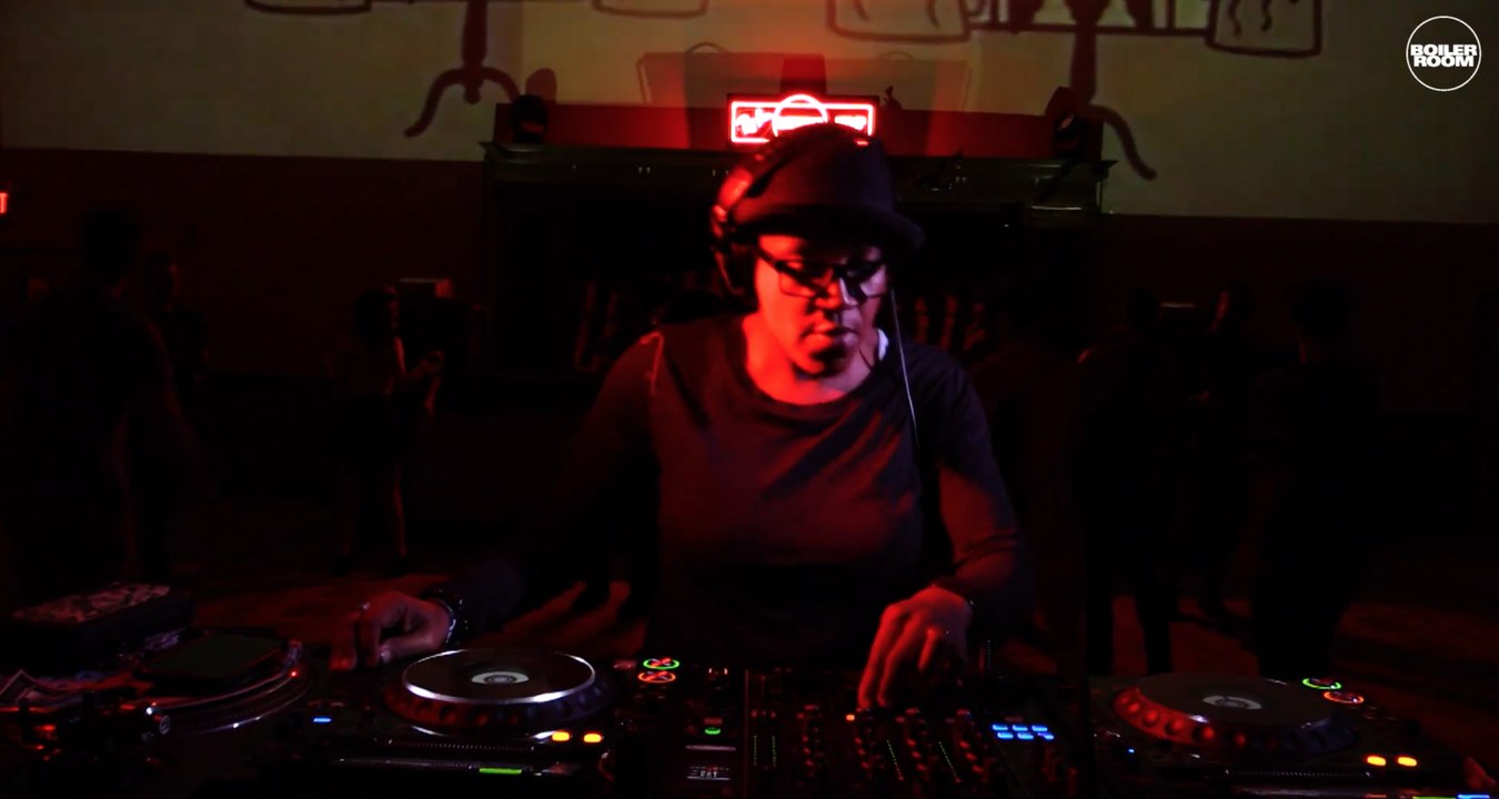 DJ Heather Boiler Room Ray-Ban x Boiler Room Weekender | DJ Set