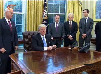 ترامب يوقع قرار الانسحاب من "الشراكة عبر المحيط ...