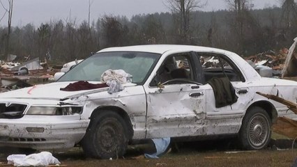 Ga. tornado survivor: 'All you could hear was people screaming'