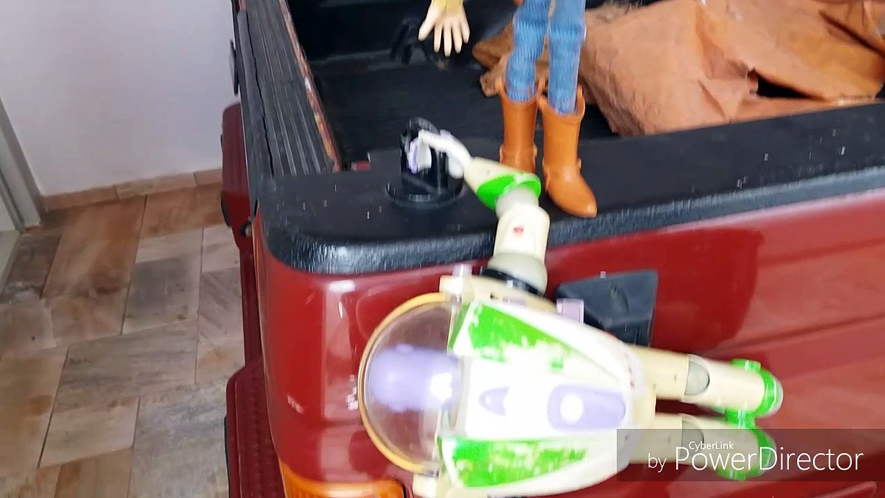 Buzz Lightyear e o Samu