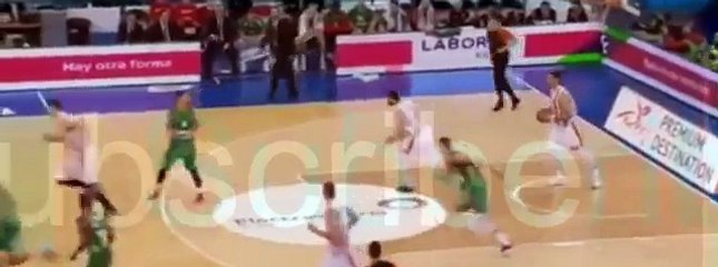 Nemilosrdno zakucavanje Diona Tomspsona / Baskonia - Crvena zvezda