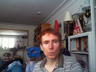 Wiwi égratigne "i think of you" de Perry Como