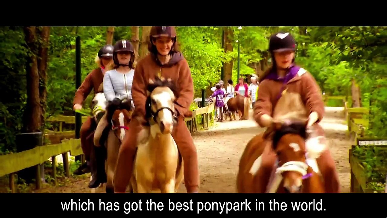 Zondag met Lubach make fun about Donald Trump America Great Again