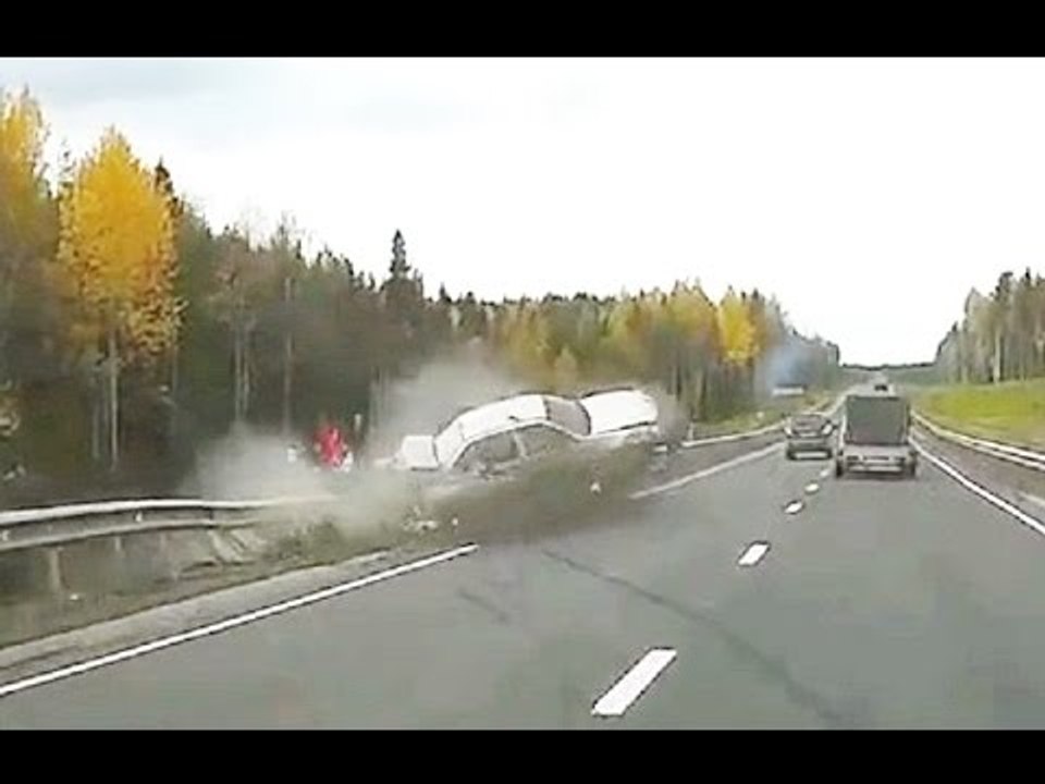 Russian Car crash compilation October part 2