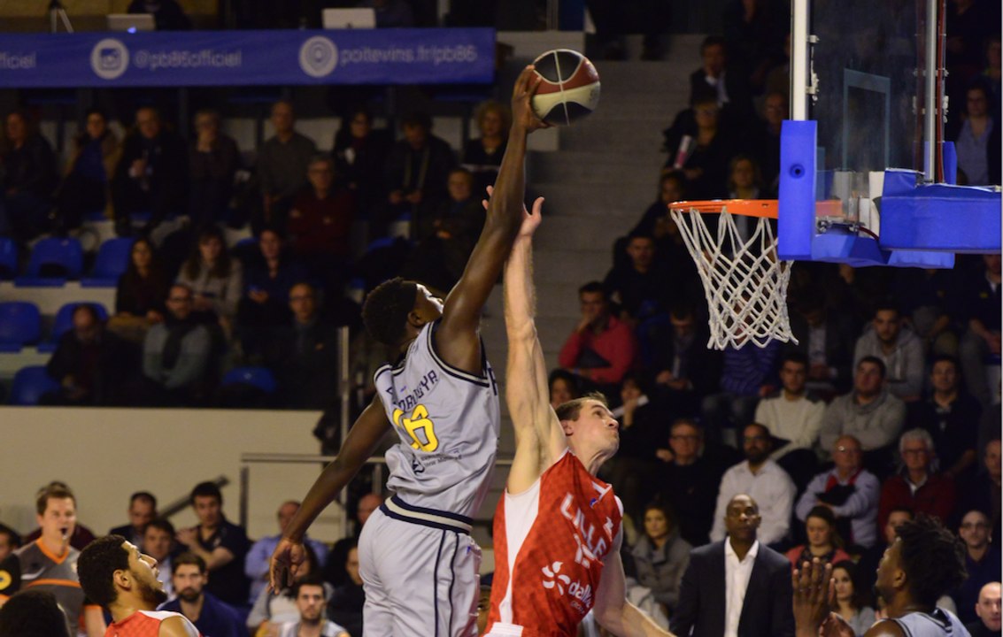 Les 21pts de Sekou Doumbouya contre Lille