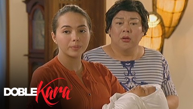 Doble Kara: Kara brings home Alex's baby