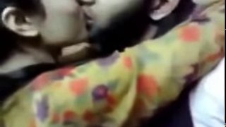 Pakistani Scandal  Girl Date in Own House - Dailymotion