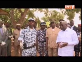 RTI-Le ministre chargé de la défense sensibilise ses hommes à la prévention d`Ebola