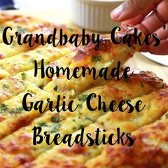 HOMEMADE GARLIC CHEESE BREADSTICKS