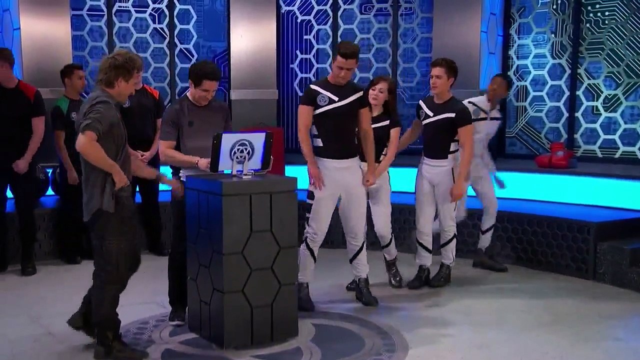 Lab Rats S04 E21 Ultimate Tailgate Challenge - Dailymotion Video