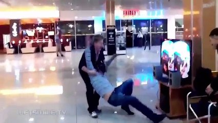 Funny epic fails - People Doing Stupid Things