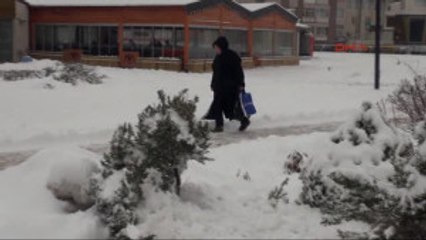 Sivas'ta Kar Yağışı Hayatı Olumsuz Etkiledi