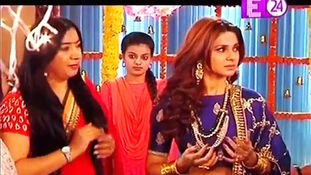 Beyhadh - 26 th January 2017 Serial News - Maya KI Mehndi