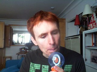 Wiwi égratigne "les nanas" de Phantom & Marie France