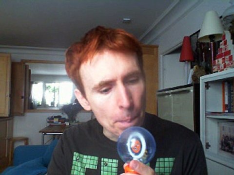 Wiwi égratigne les nanas de Phantom & Marie France