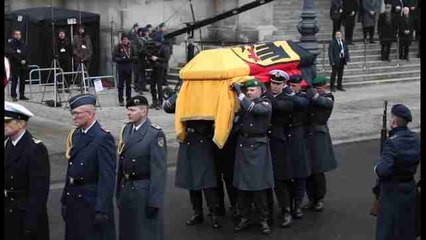 Tusk llama a UE a hacer frente al inmovilismo para fortalecer su integración