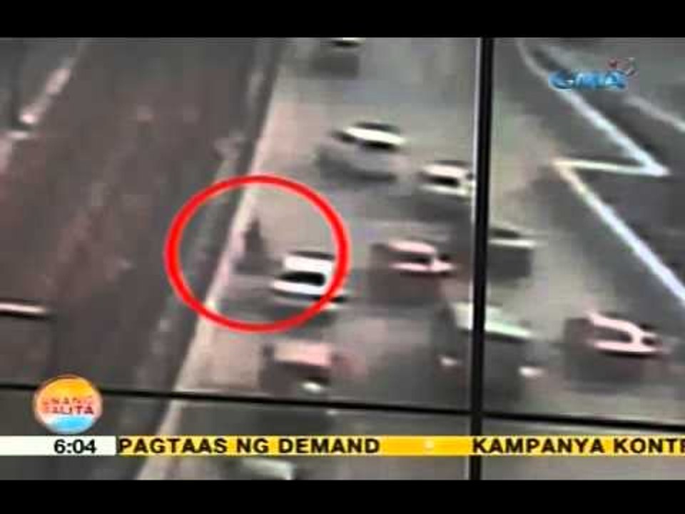 UB: Umano'y notoryus na snacther, na-hulicam habang hinahabol ng ilang lalaki sa EDSA-Magallanes