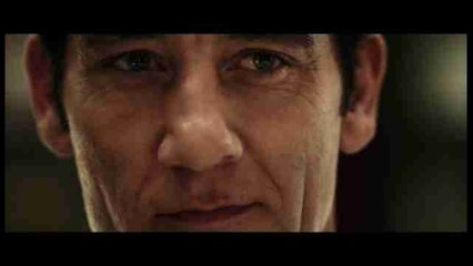 Sorrentino convierte el calendario Campari en un corto con Clive Owen