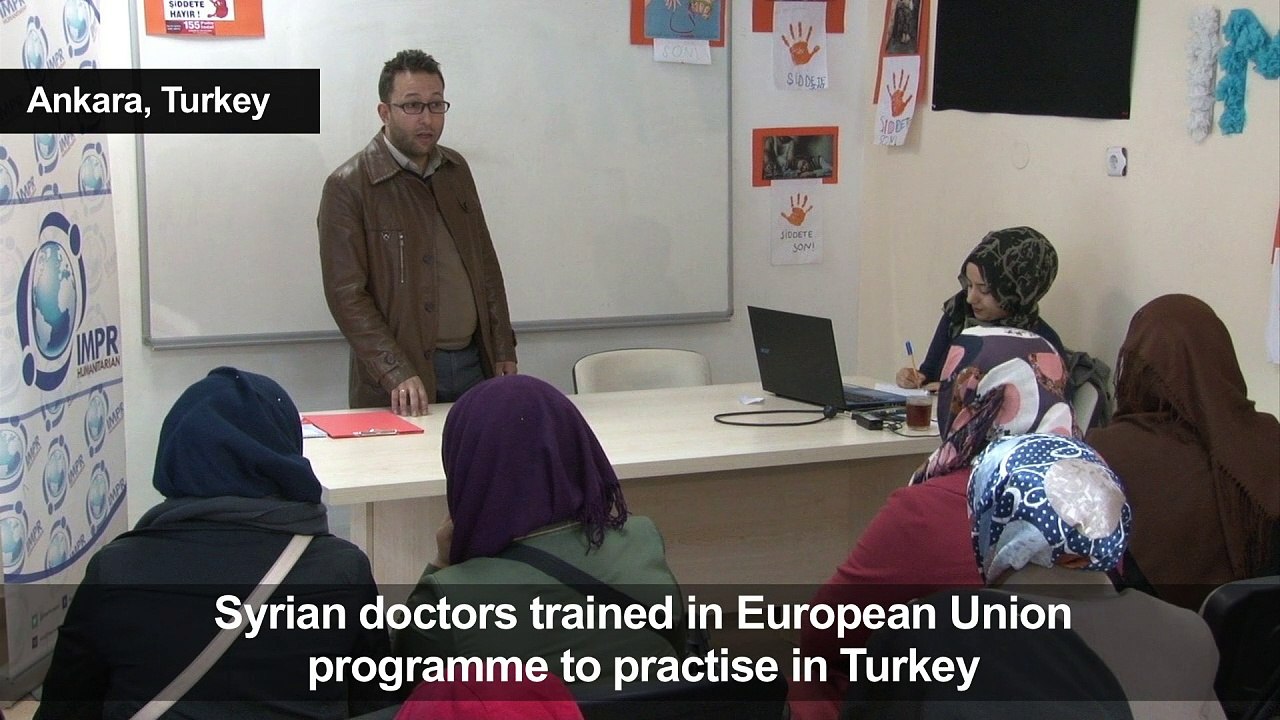Syrian doctors trained up to practise in Turkey