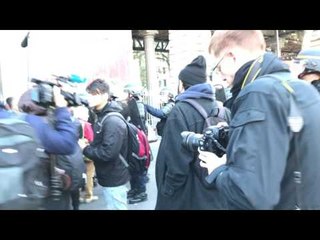 Police Begin 'Control' Operation at North Paris Migrant Camp