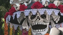 El primer desfile de Día de Muertos se toma las calles de Ciudad de México_