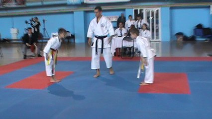 TUDOSE OVIDIU - KIHON IPON KUMITE