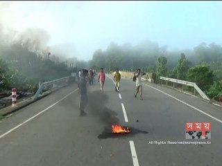 খাগড়াছড়িতে চলছে সকাল-সন্ধ্যা সড়ক অবরোধ